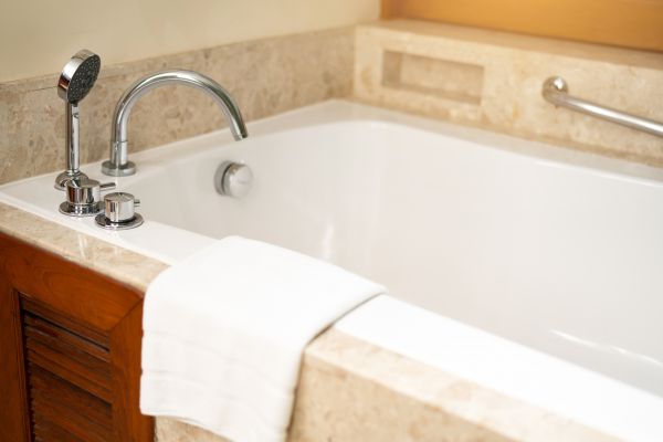 Cost of Tub Faucet Repair in Downingtown