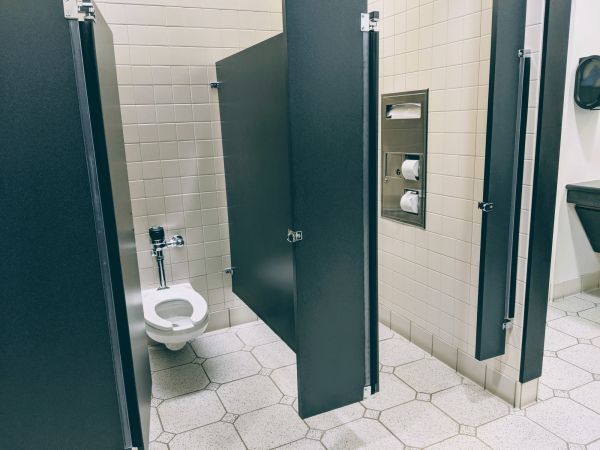 Cost of Commercial Toilet Installation in Downingtown